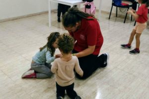 clases de inglés para niños de 5 a 6 años foto